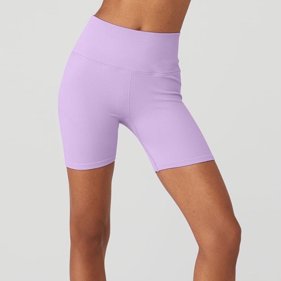 ALO Yoga Pants - ALO Biker Shorts